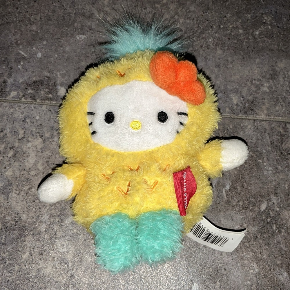Russ Bum Bumz Sanrio Hello Kitty Pineapple Fruit beanie Plush toy Jazwares 4.5"‎